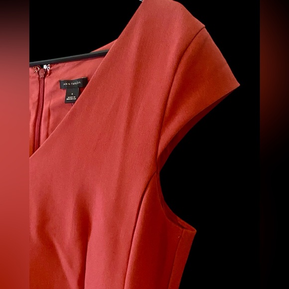 Ann Taylor | Ann Taylor Red Paneled V-Neck Flare Dress | Easter Dress NWT 4 - Picture 6 of 9